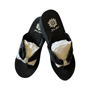 Women's Yellow Box Black Wedge Flip Flop Sandals Size 8 with Rhinestones